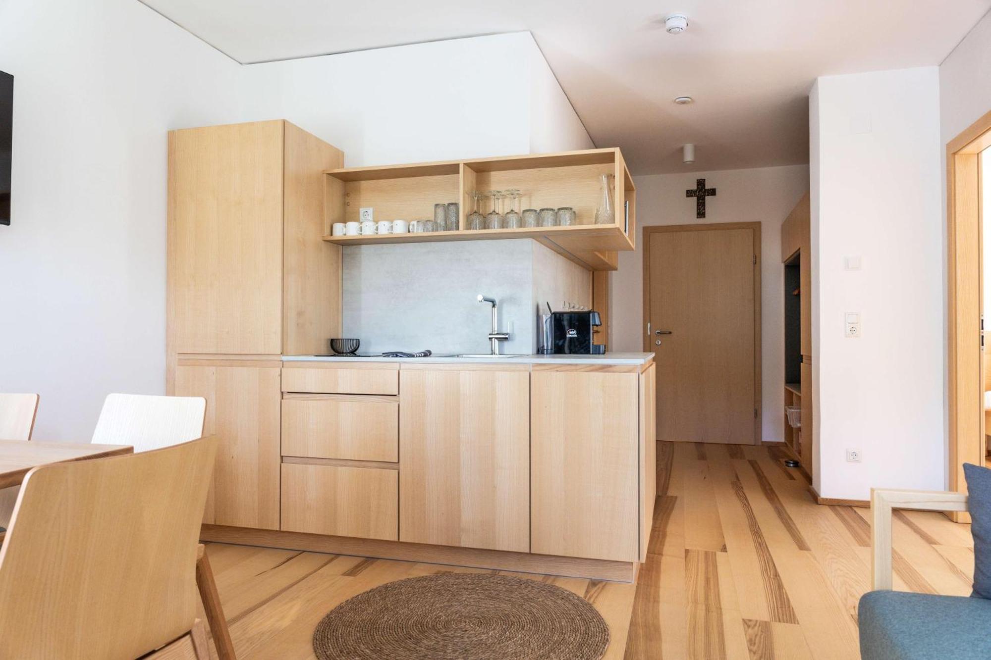 Forsthaus Apartments - Ski + Bike & Hike クラファー・アム・ホッホフィヒト エクステリア 写真