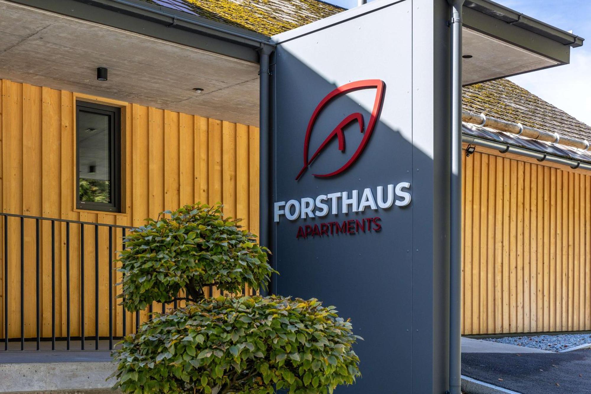 Forsthaus Apartments - Ski + Bike & Hike クラファー・アム・ホッホフィヒト エクステリア 写真