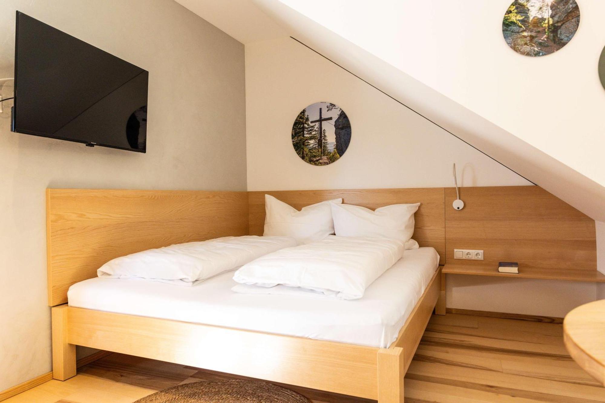 Forsthaus Apartments - Ski + Bike & Hike クラファー・アム・ホッホフィヒト エクステリア 写真