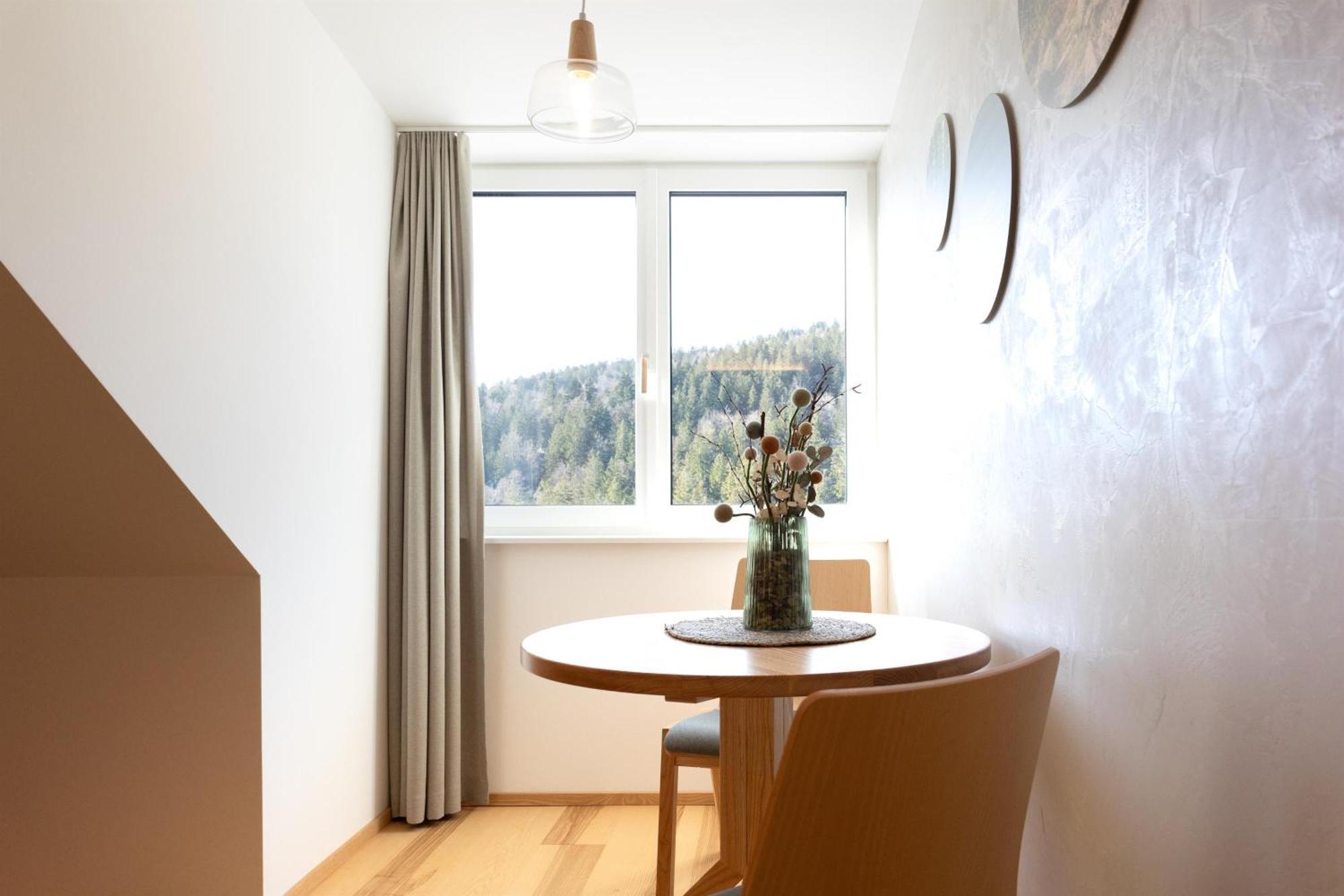 Forsthaus Apartments - Ski + Bike & Hike クラファー・アム・ホッホフィヒト エクステリア 写真