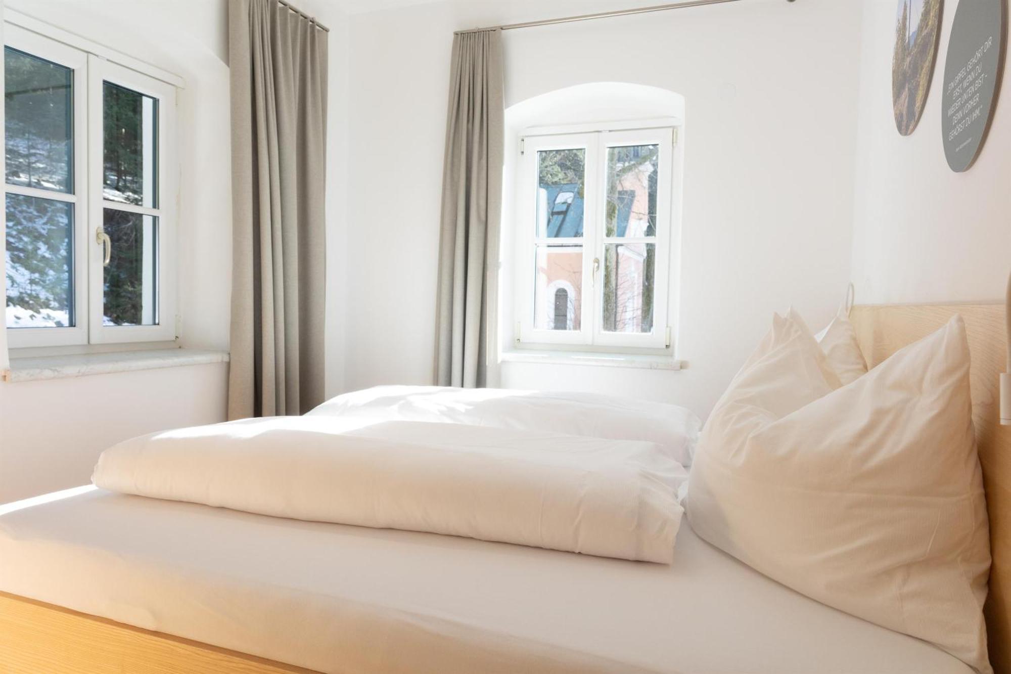 Forsthaus Apartments - Ski + Bike & Hike クラファー・アム・ホッホフィヒト エクステリア 写真