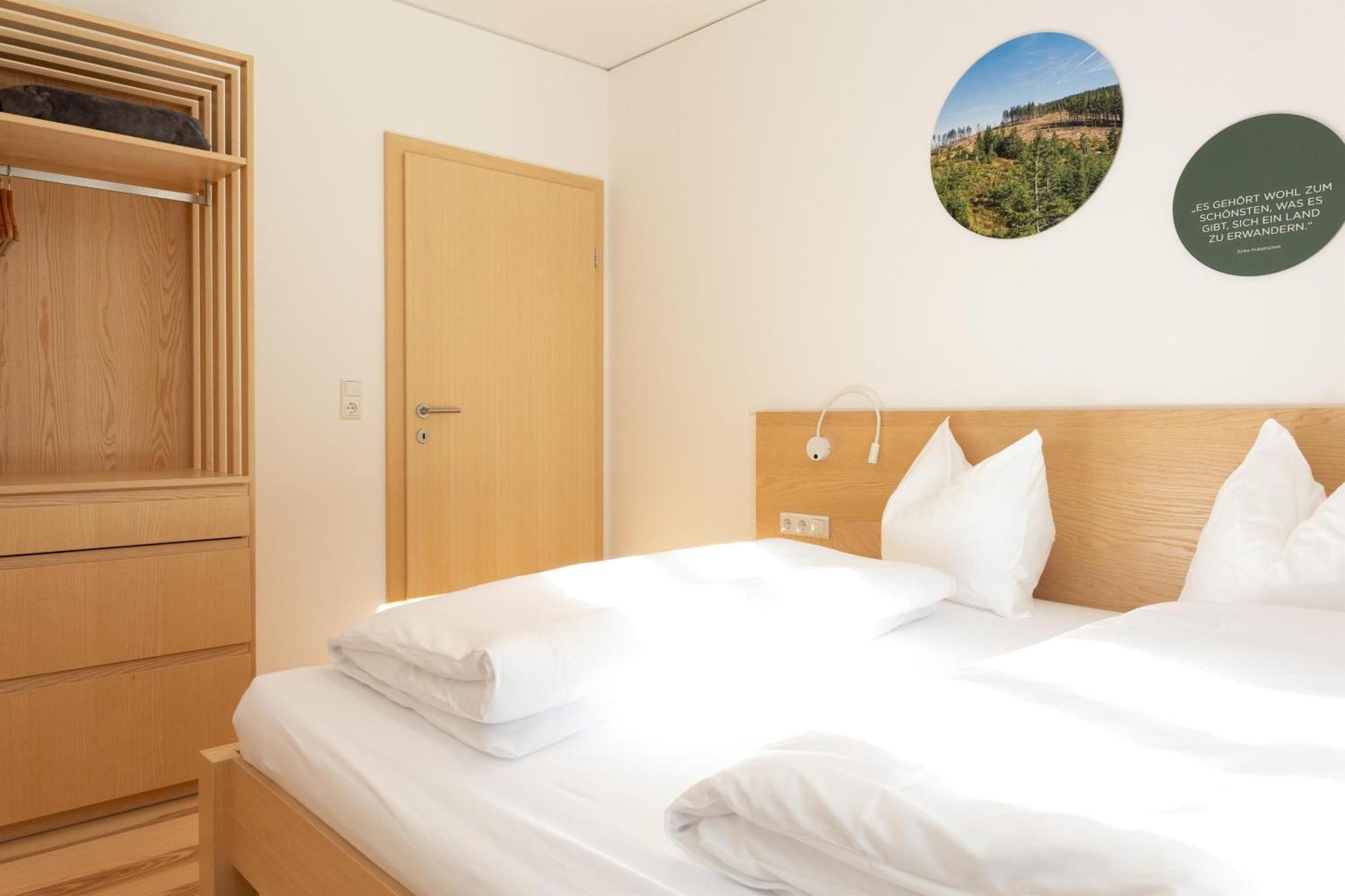 Forsthaus Apartments - Ski + Bike & Hike クラファー・アム・ホッホフィヒト エクステリア 写真